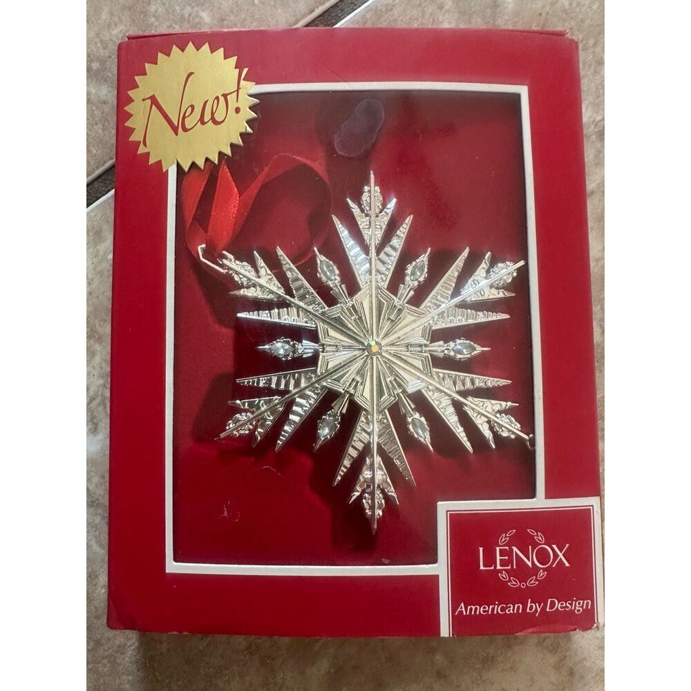 Lenox Frozen Elsa’s Snowflake Ornament Disney Showcase Collection Christmas NEW
